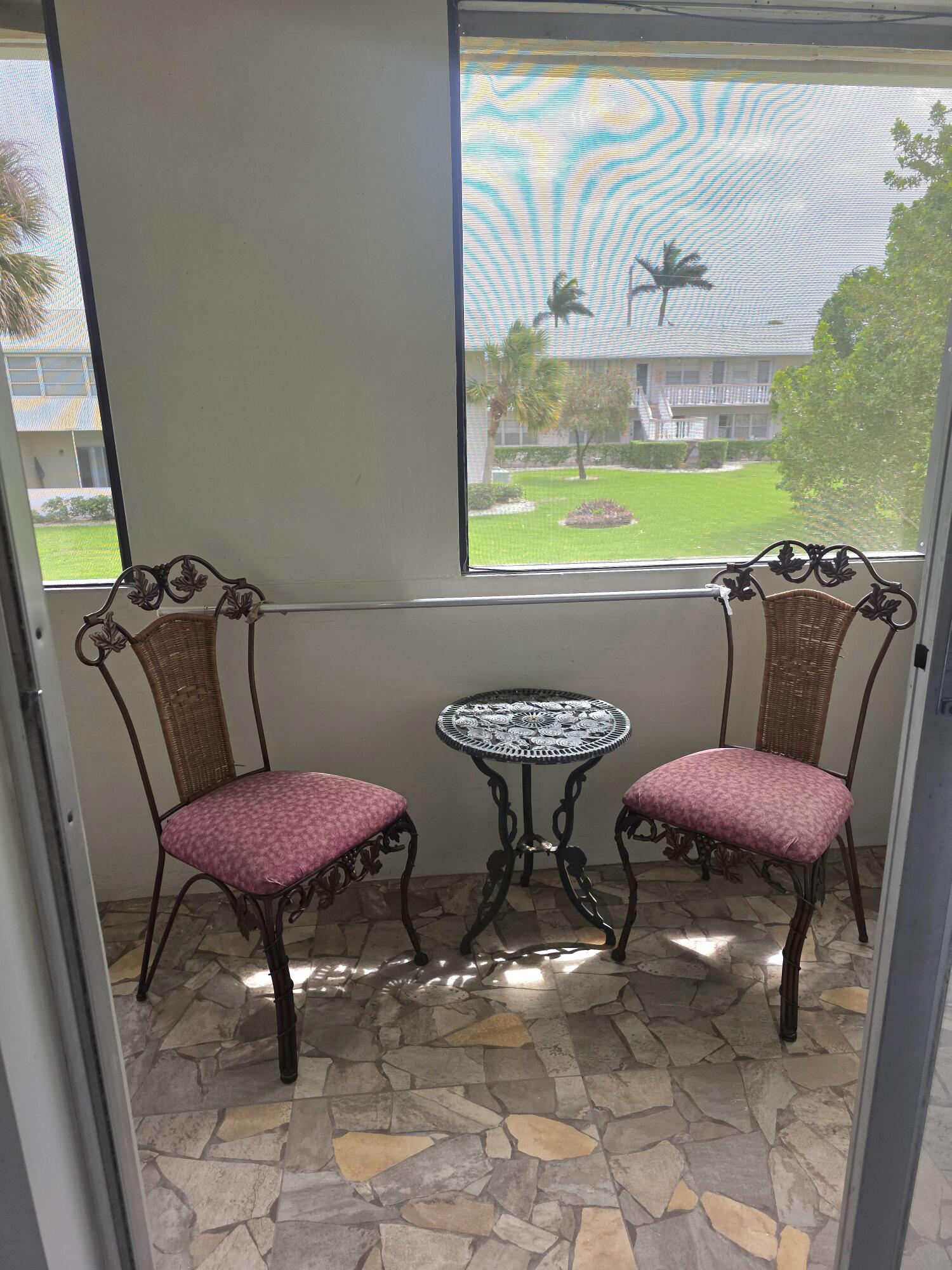 EASTHAMPTON CONDO - Residential