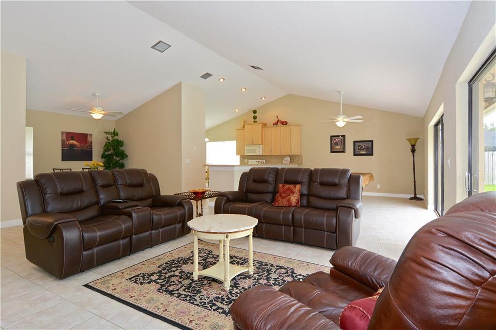 SUN VALLEY 2 - Residential