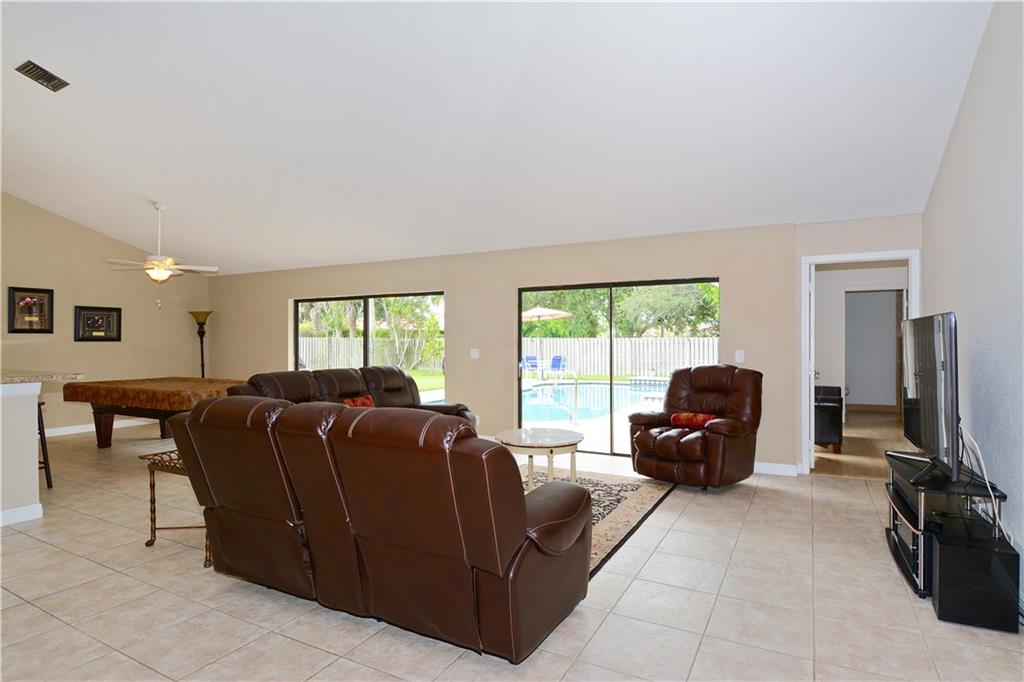 SUN VALLEY 2 - Residential