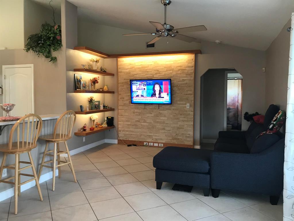 The Acreage - Residential