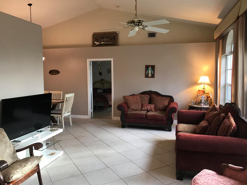 The Acreage - Residential