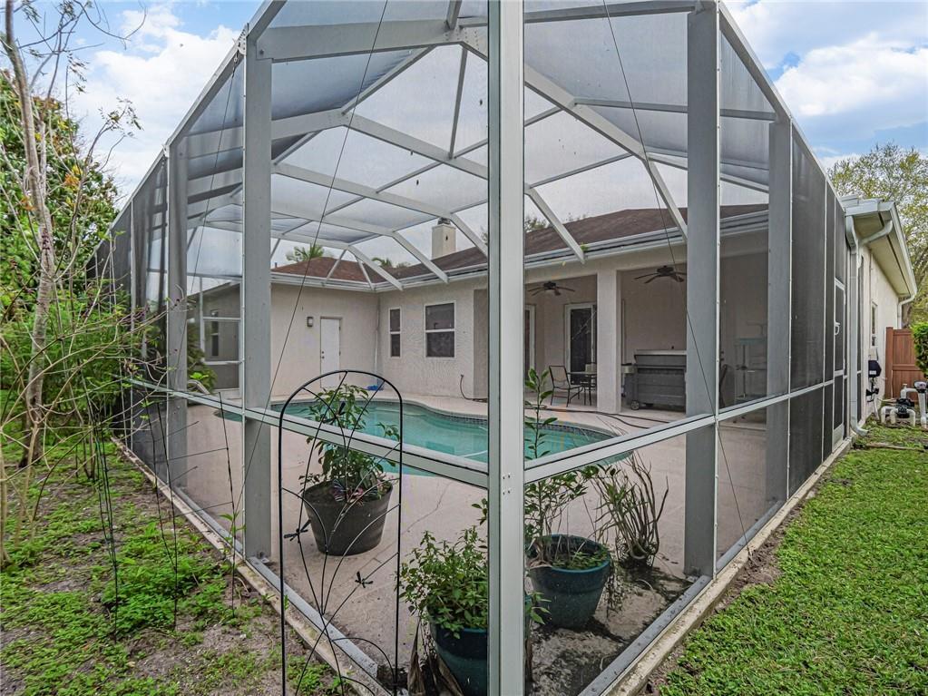 CYPRESS LAKE PHASE I - Residential