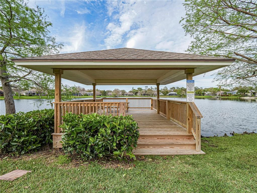 CYPRESS LAKE PHASE I - Residential