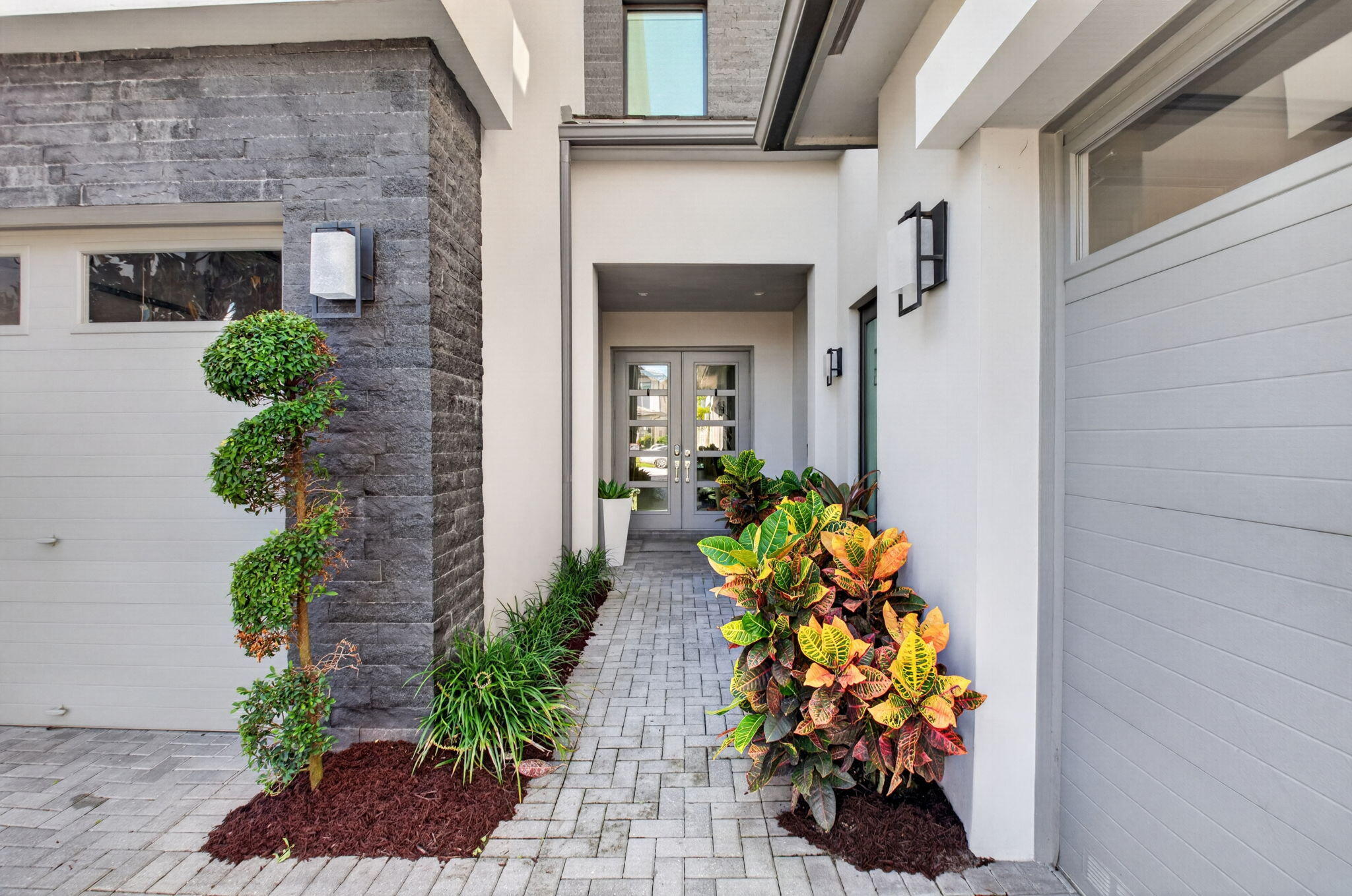9012 Dulcetto Court