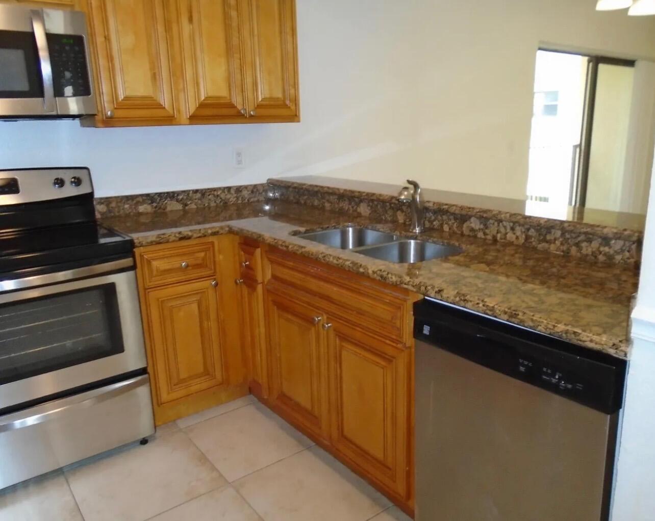 PALM BEACH PLACE CONDO - Residential