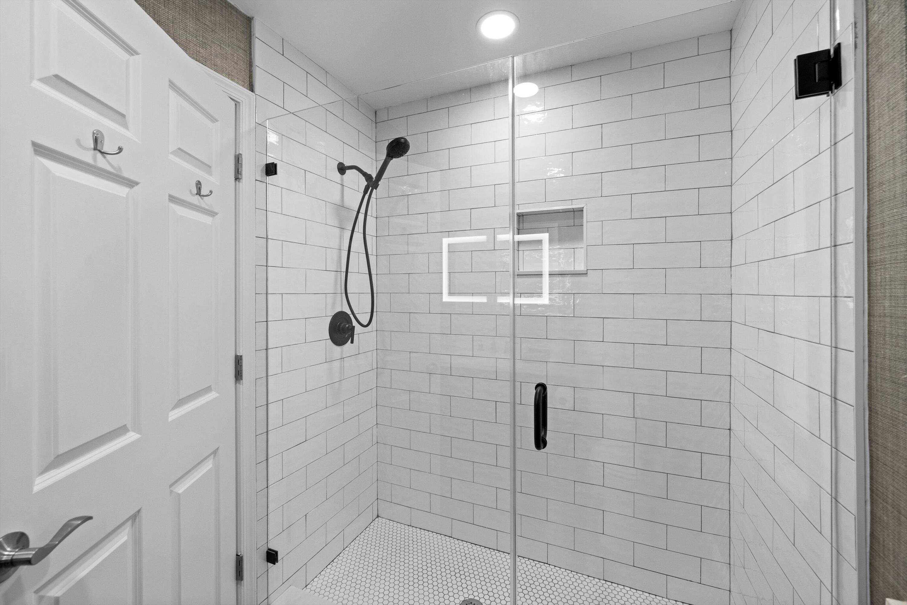 BREAKERS WEST /Sand Drift Villas - Residential