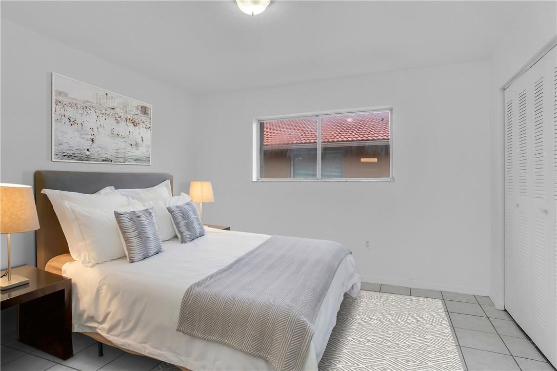 JEANNIE GARDENS CONDO - Residential