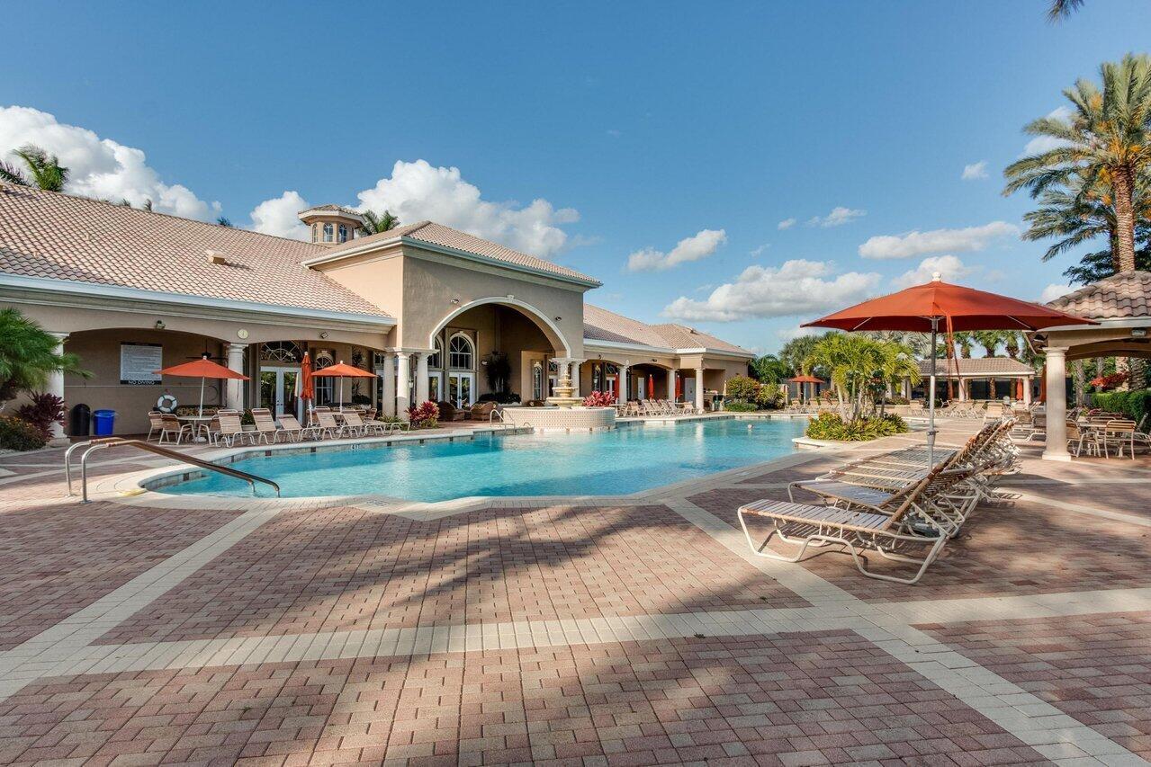 HUNTINGTON WALK POD H - Residential