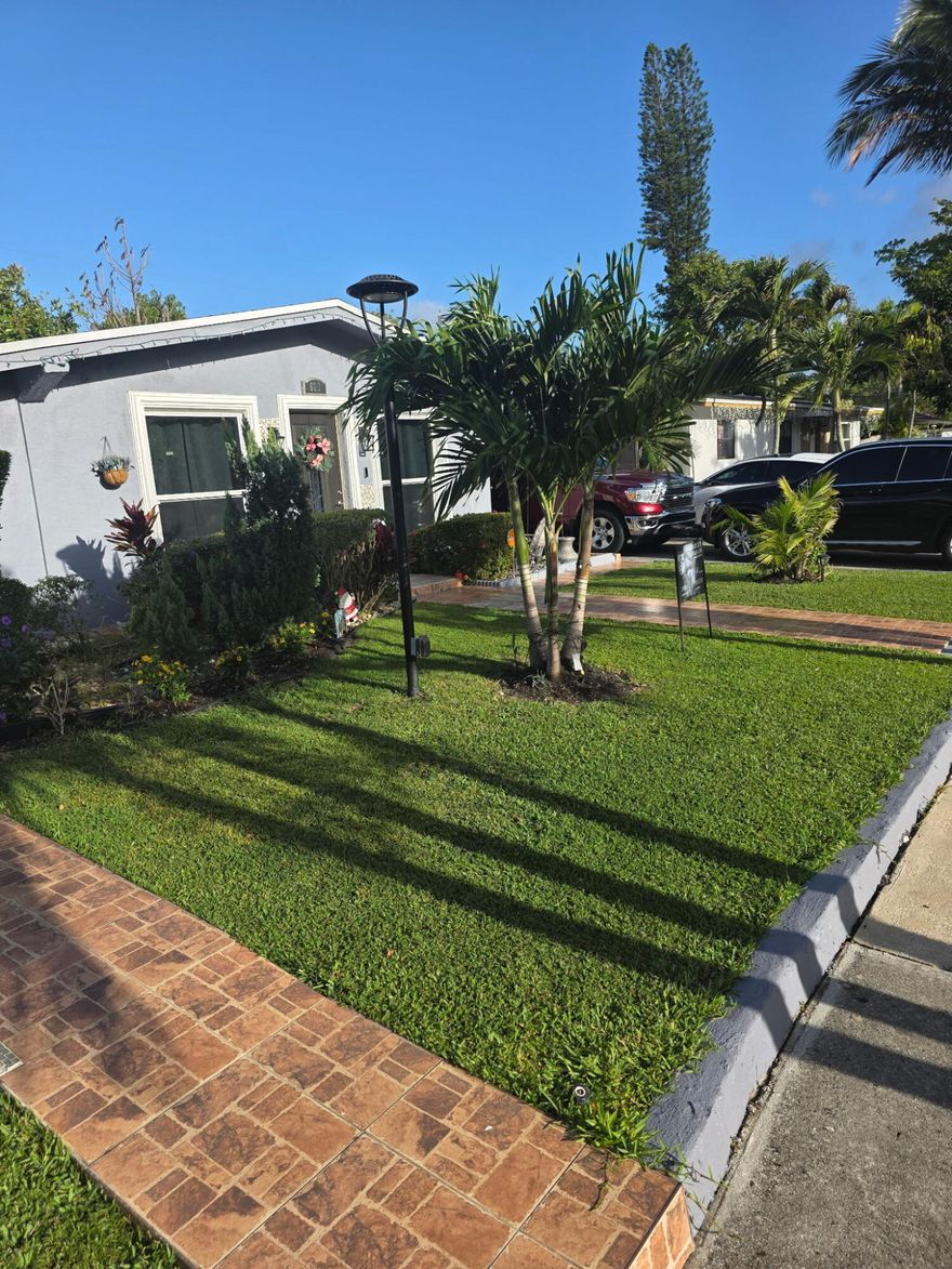 Outstanding Single Family Home in a great Margate Florida area. This home is Upgrade throughout. 2 additional bedroom totaling 5+ bedrooms. Close to all the major highways. Only about 20 minutes from Fort Lauderdale International Airport. Great Landscaping. New Roof was installed in 2023.  Lots of parking space that also includes a carport.