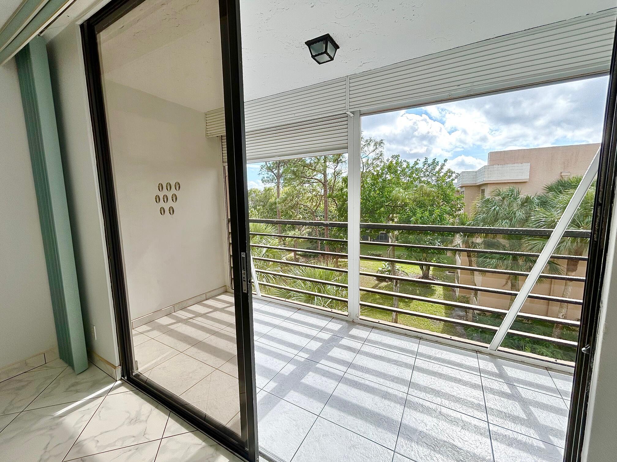 SUNRISE OF PALM BEACH CON - Residential