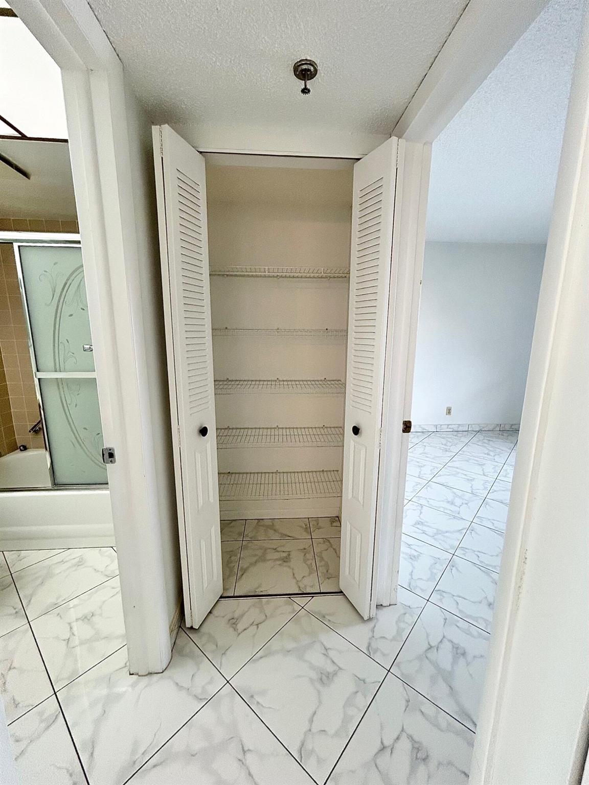 SUNRISE OF PALM BEACH CON - Residential