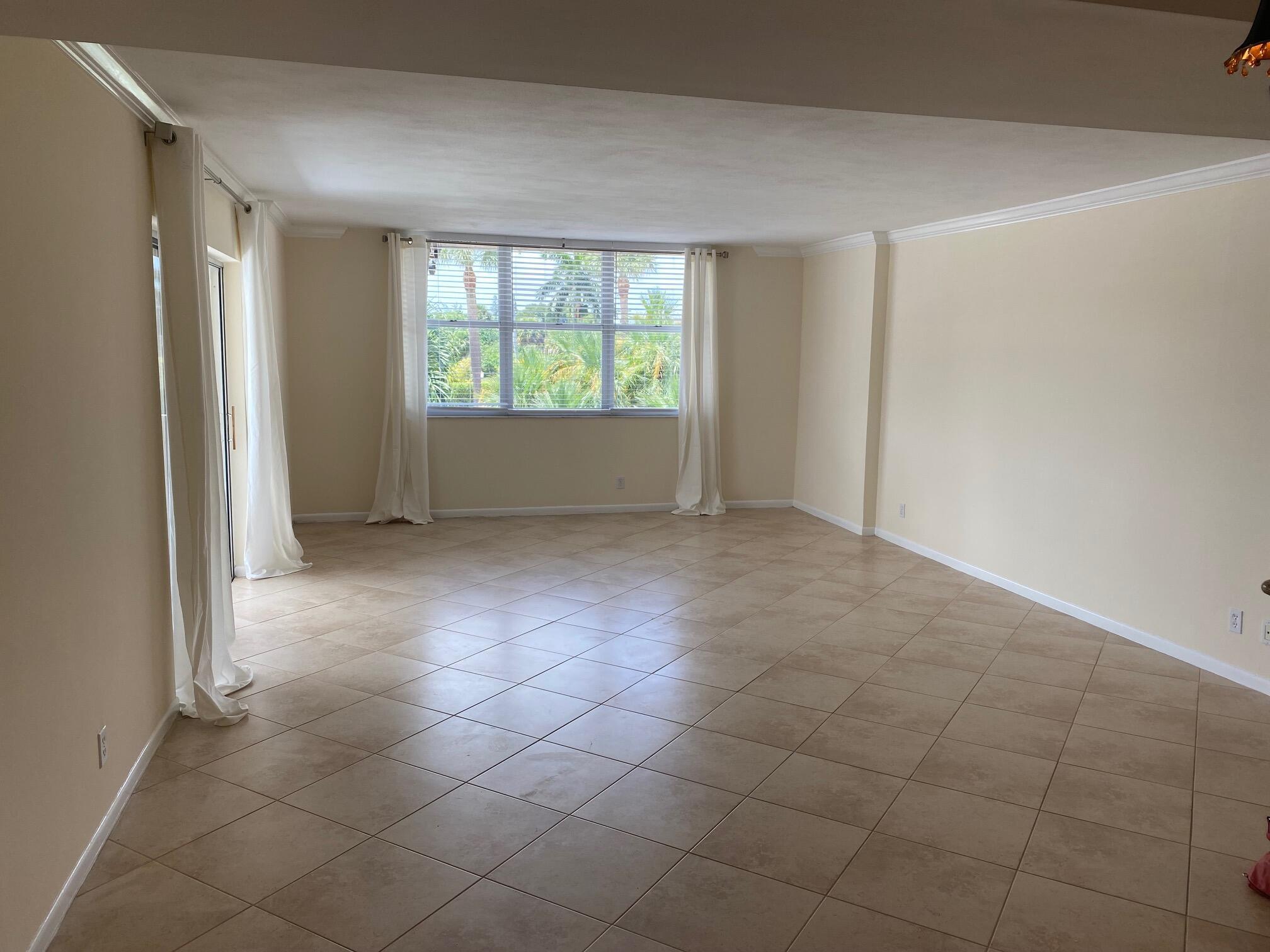 2600 N Flagler Drive 211