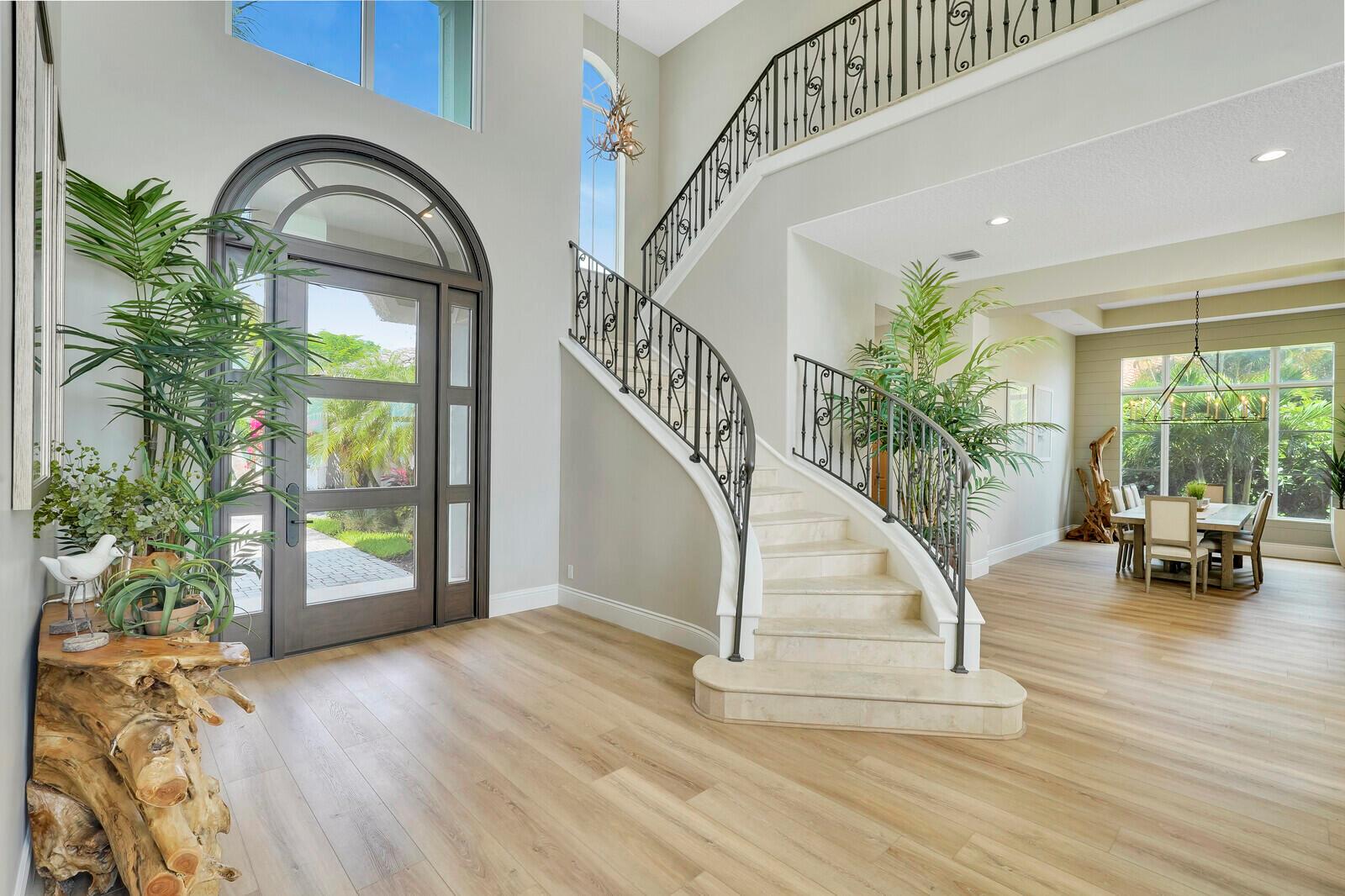 THE REEF (AKA COLONY OF R - Residential