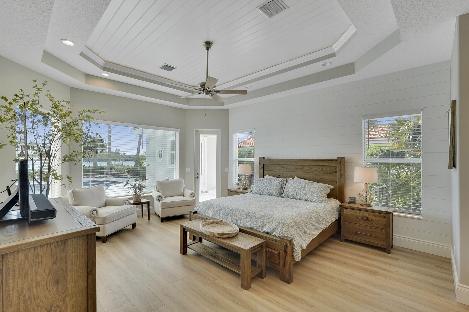 THE REEF (AKA COLONY OF ROCKY POINT) - Residential