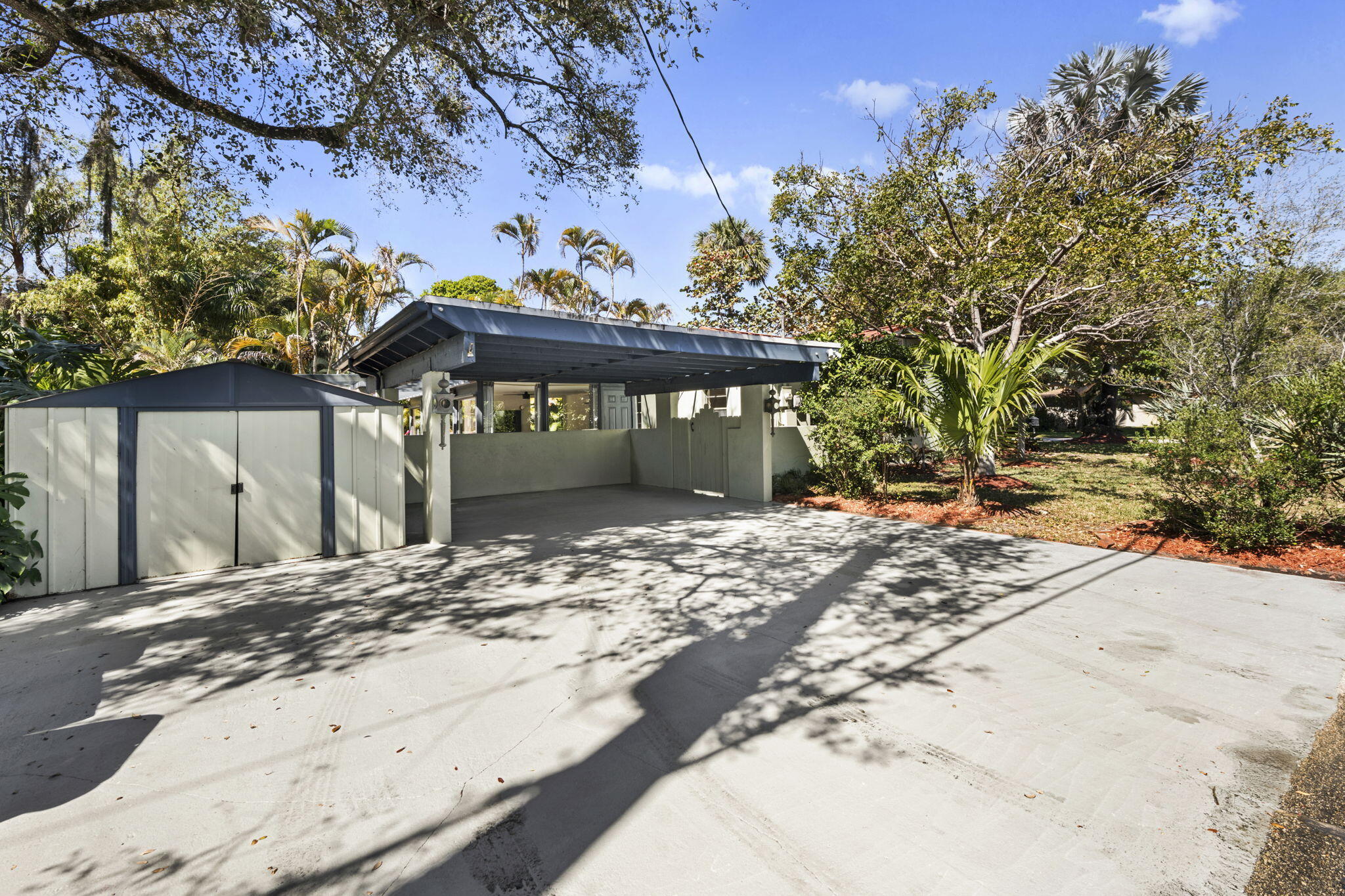 HENDRICKS HEIGHTS - Residential