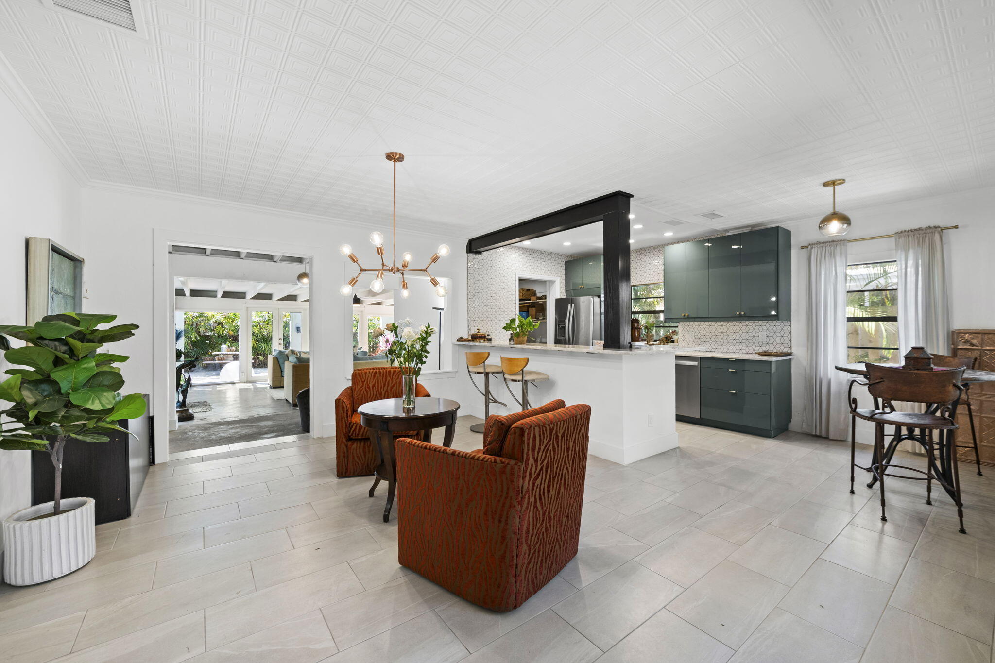 HENDRICKS HEIGHTS - Residential