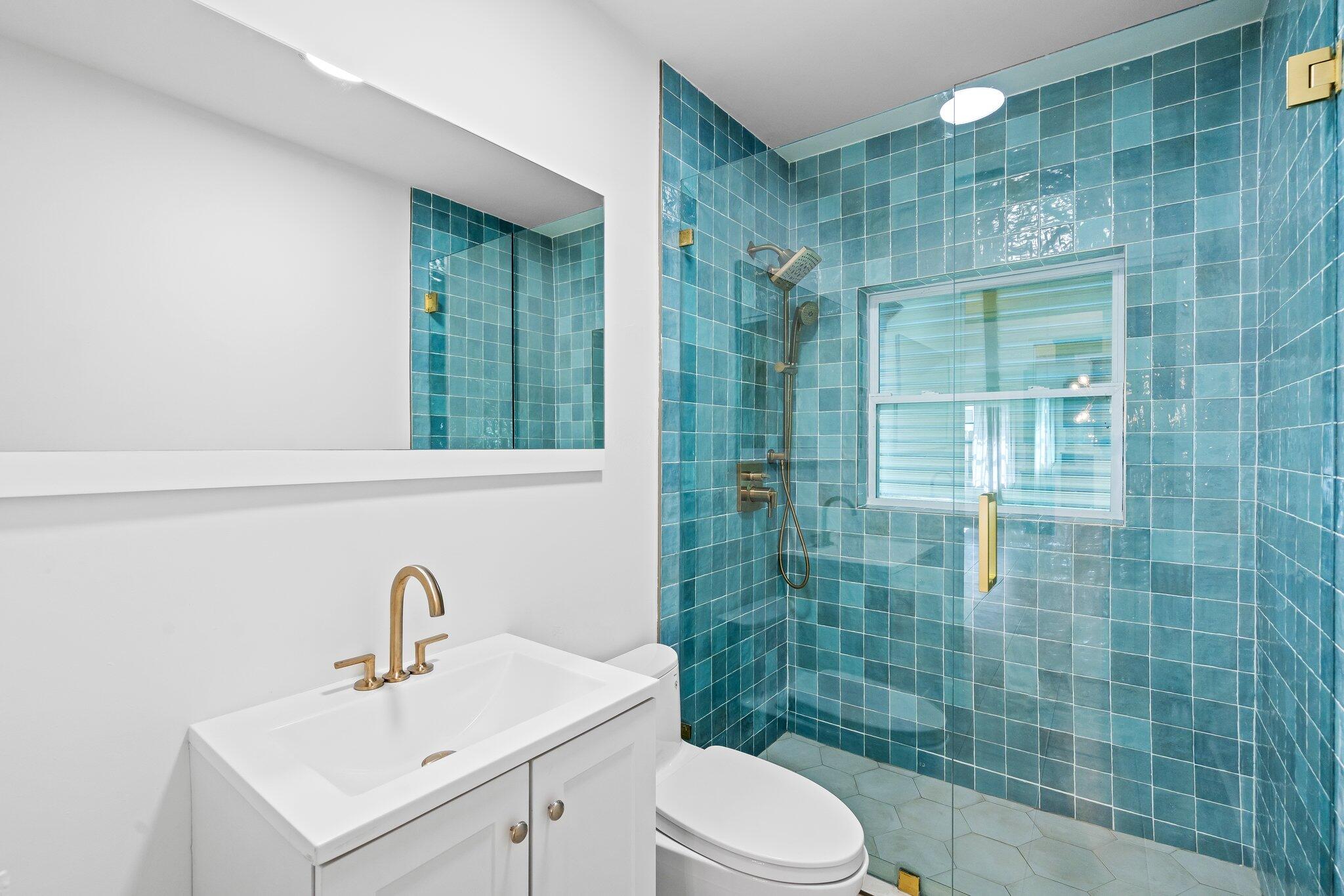 HENDRICKS HEIGHTS - Residential