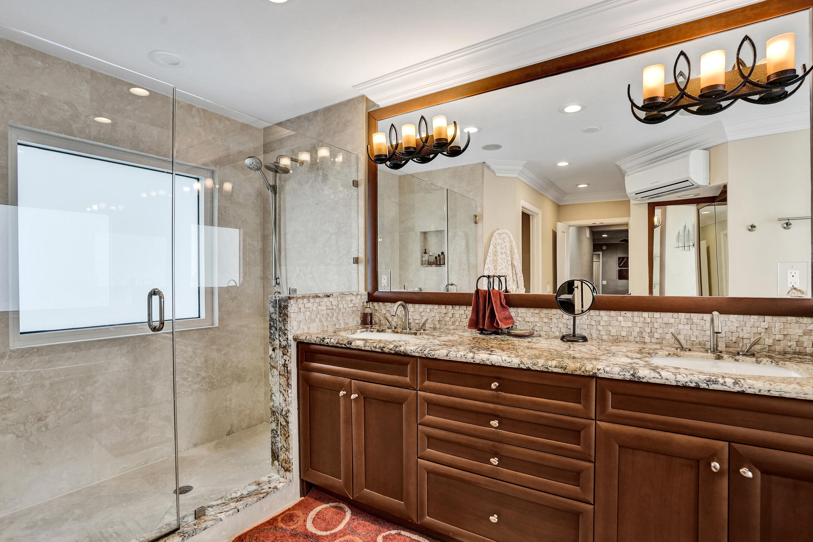 JACARANDA COUNTRY CLUB WEST - Residential