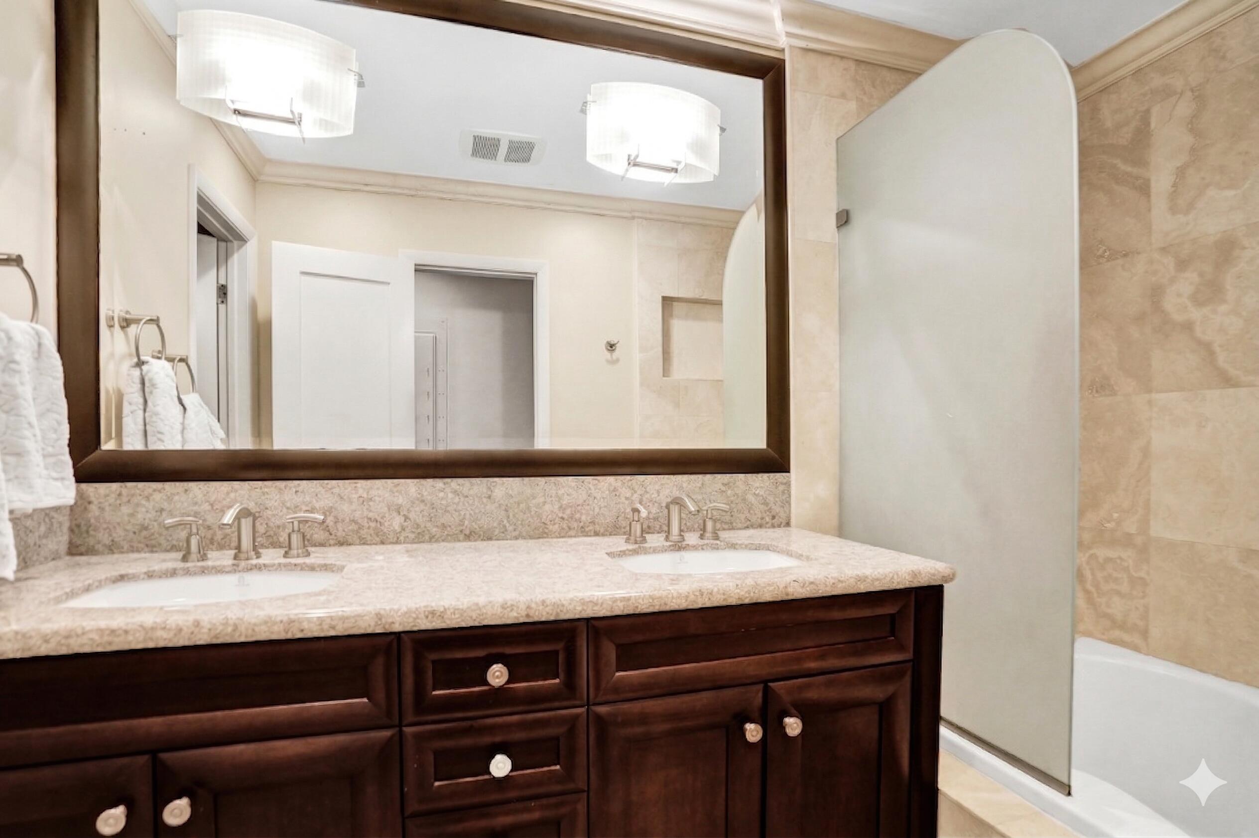 JACARANDA COUNTRY CLUB WEST - Residential