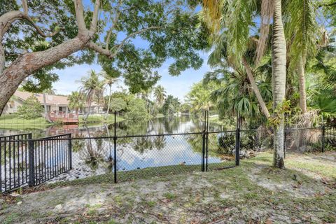 Tiny photo for 9721 Sea Turtle Drive, Plantation, FL 33324 (MLS # B26009469)