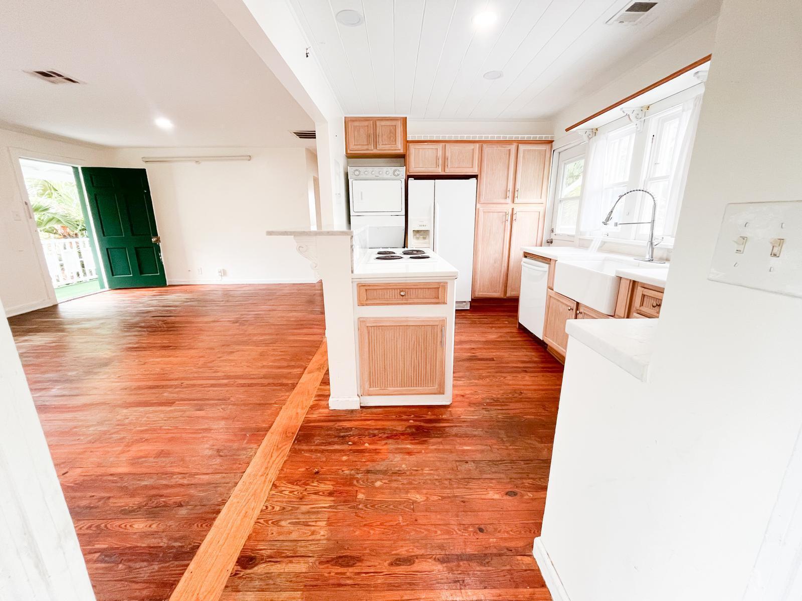 GRANDVIEW HEIGHTS - Residential Lease