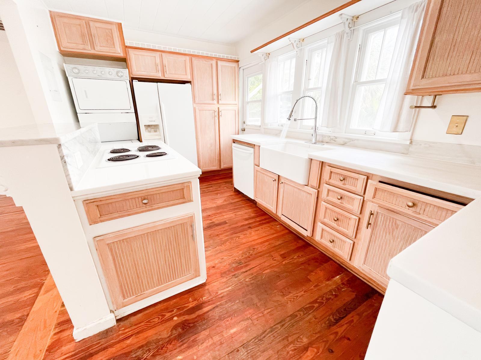 GRANDVIEW HEIGHTS - Residential Lease