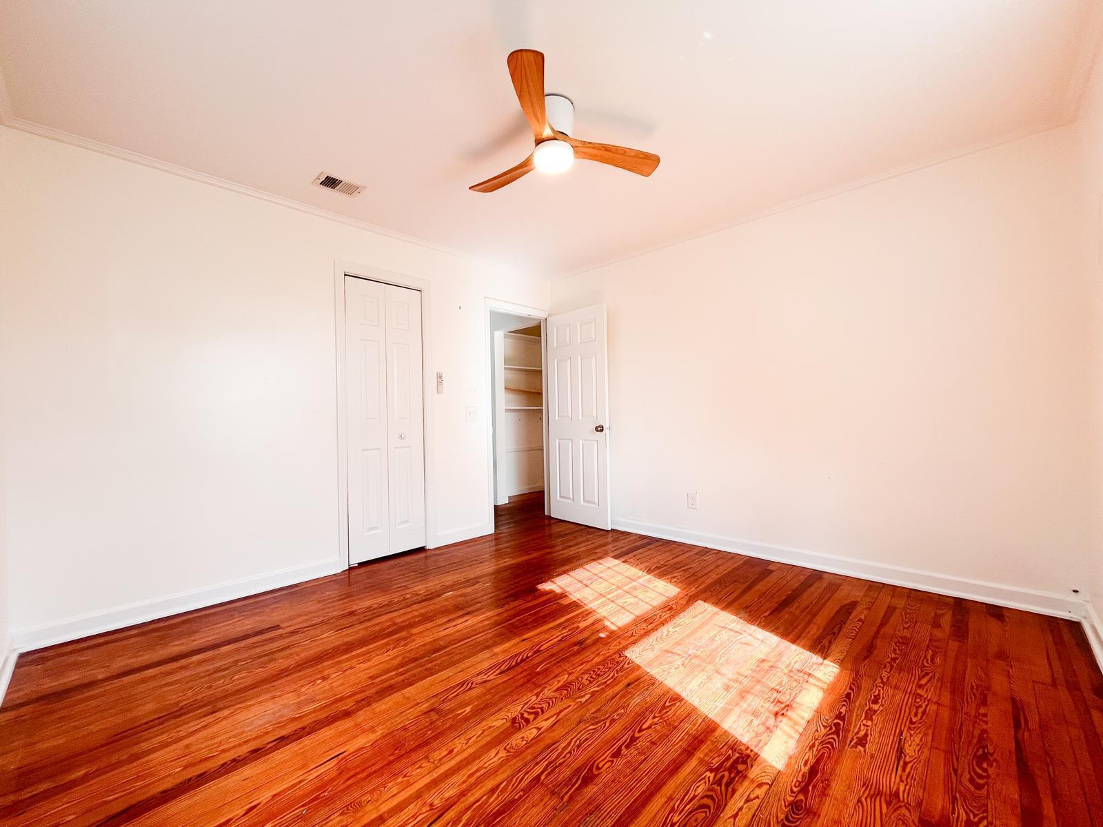 GRANDVIEW HEIGHTS - Residential Lease