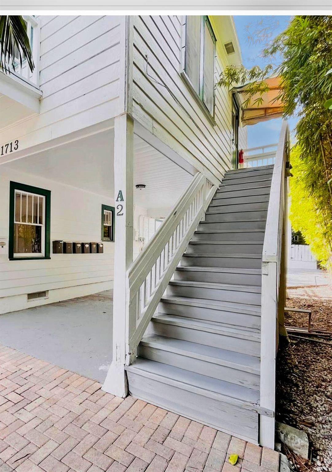 GRANDVIEW HEIGHTS - Residential Lease