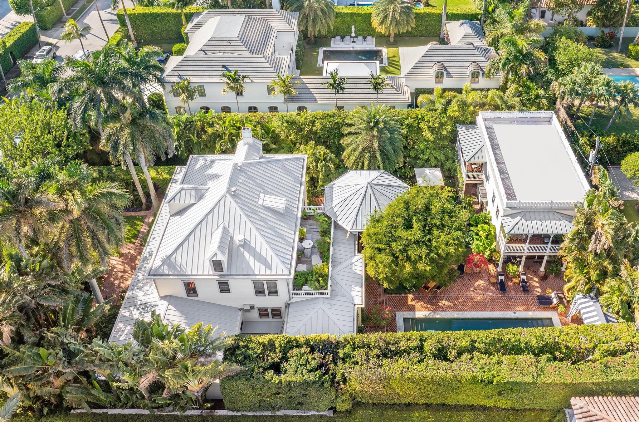 ADAMS - Residential