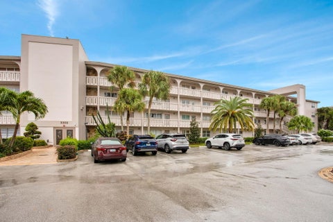 Tiny photo for 3303 Aruba Way #N1, Coconut Creek, FL 33066 (MLS # B26081761)