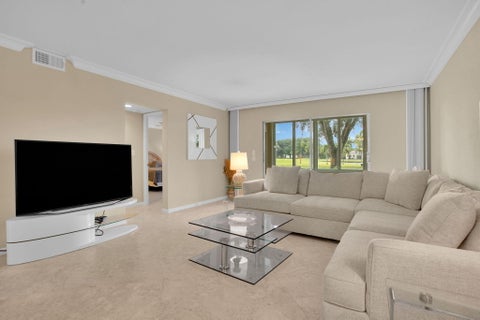 Tiny photo for 3303 Aruba Way #N1, Coconut Creek, FL 33066 (MLS # B26081761)