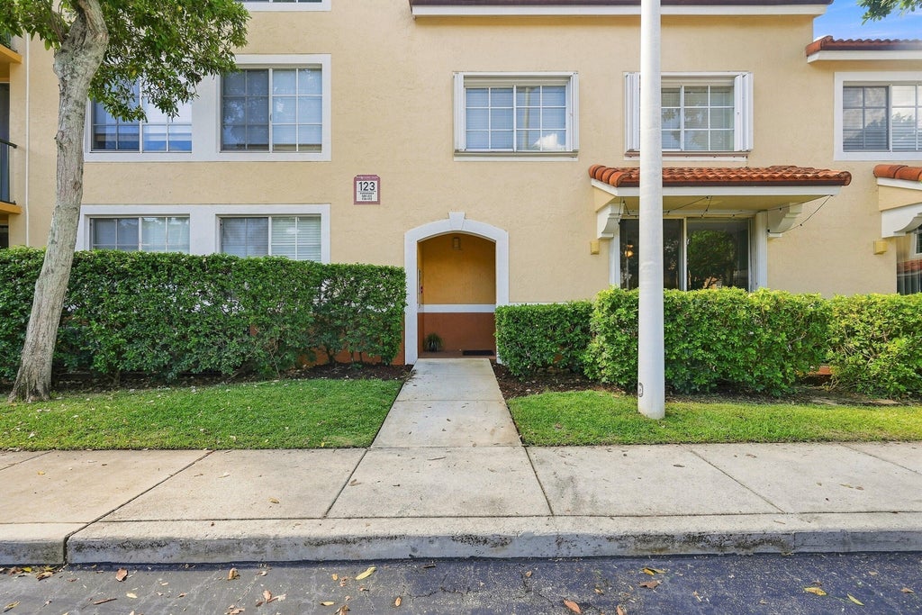 Photo of 123 Yacht Club Way #109, Hypoluxo, FL 33462 (MLS # B26070106)
