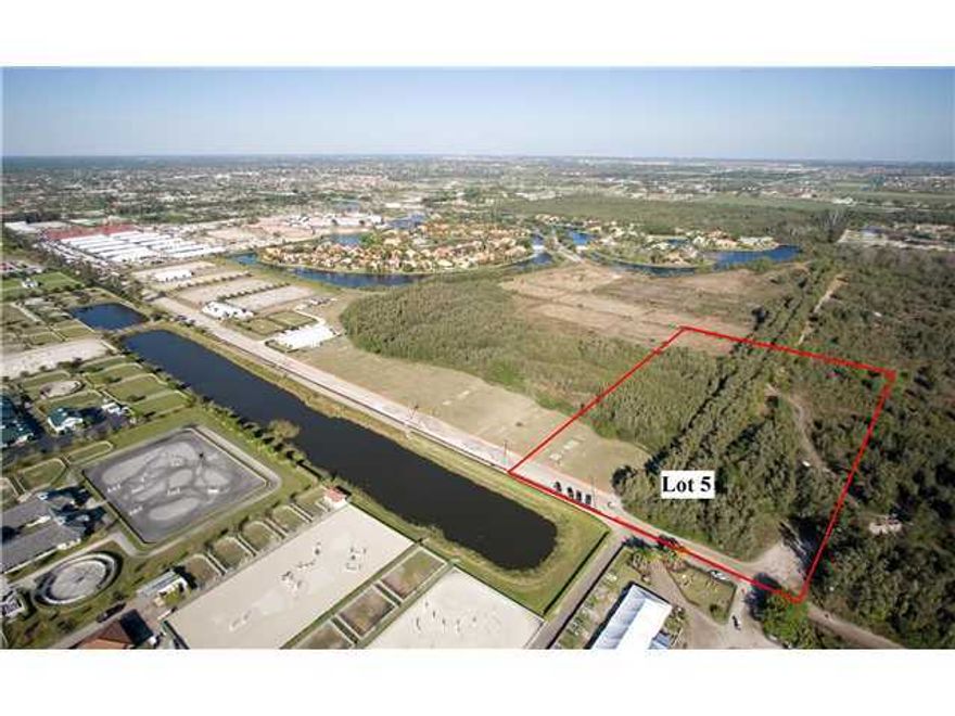 Prime equestrian property located conveniently next to the hourse show grounds. Lots 2, 3 & 4 also available.