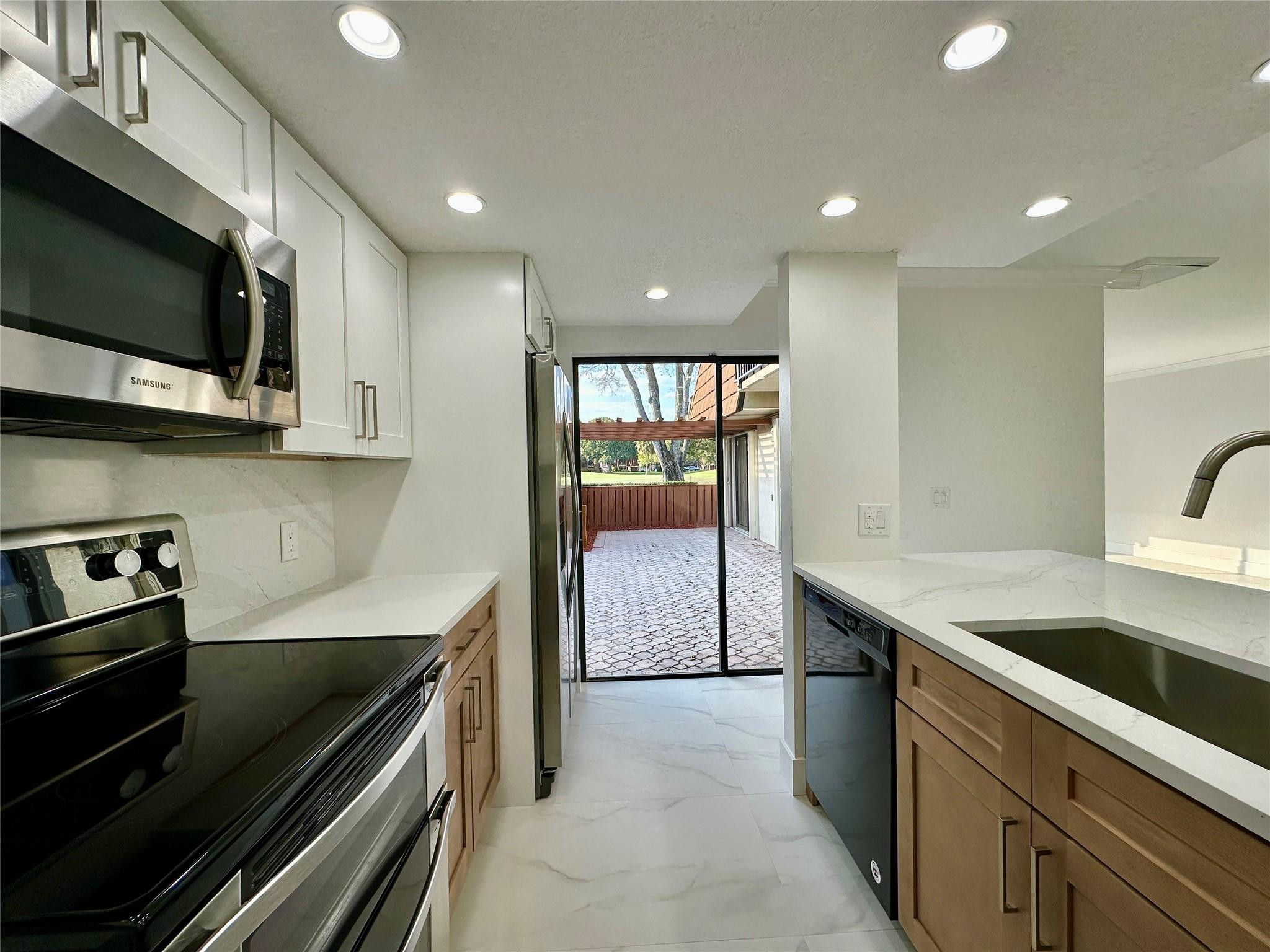 Pine Island Ridge - Residential