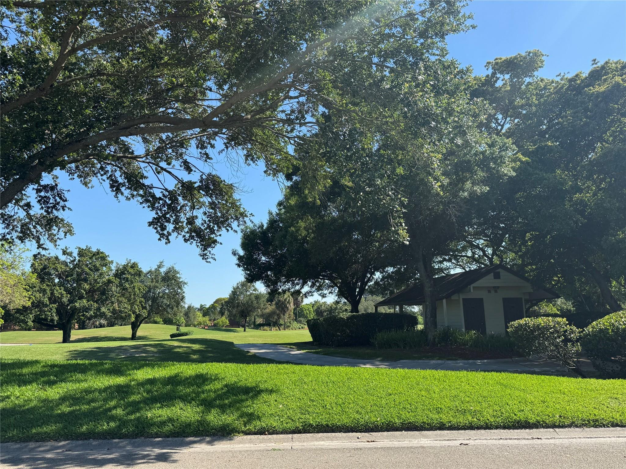 Pine Island Ridge - Residential