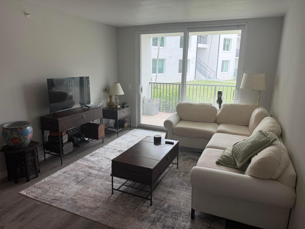 Photo of 1008 Villa Lane, Boynton Beach, FL 33435 (MLS # R11159564)