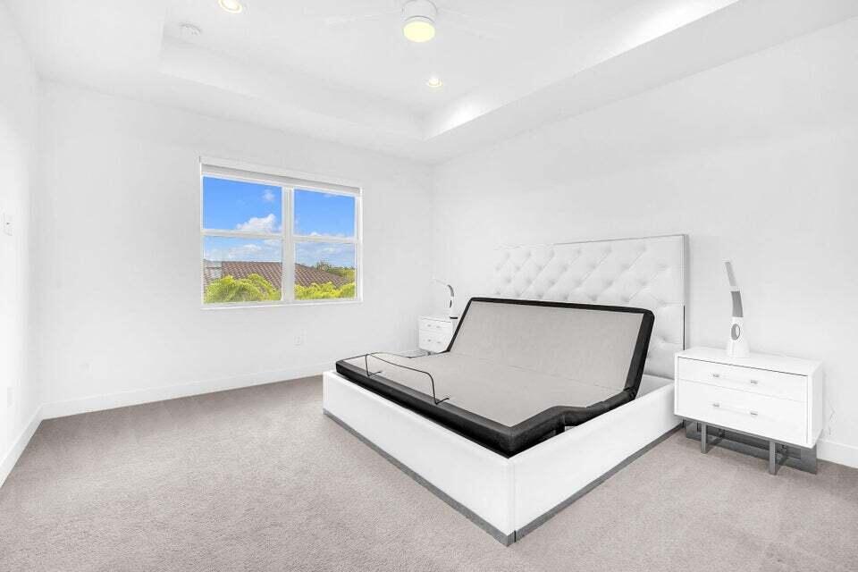 SUSSMAN AGR PUD NORTH PLA - Residential Lease