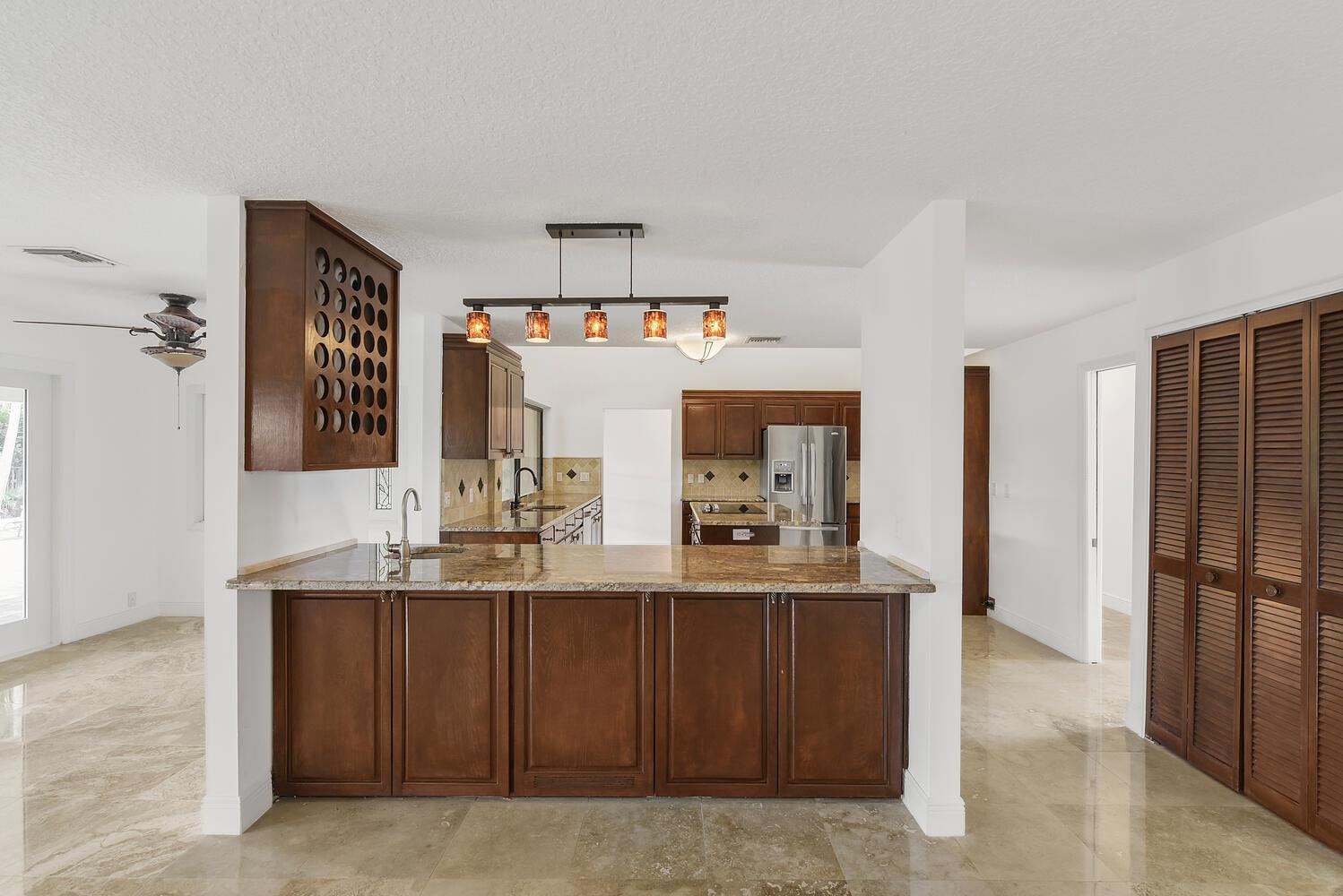 GREENVIEW COVE OF WELLING - Residential