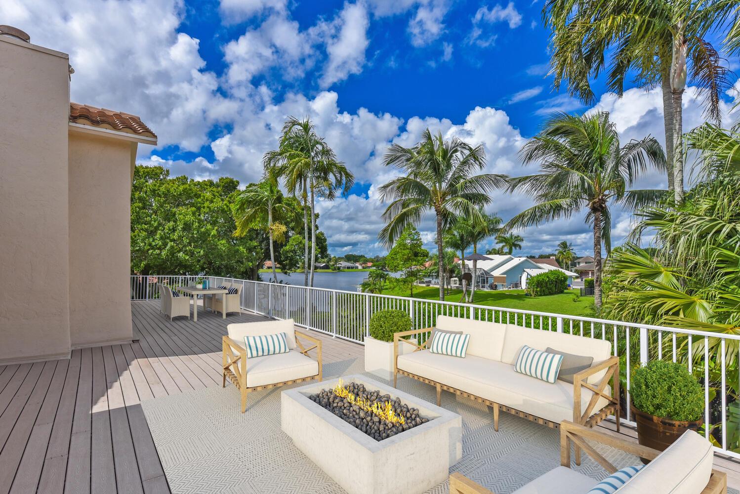 GREENVIEW COVE OF WELLING - Residential