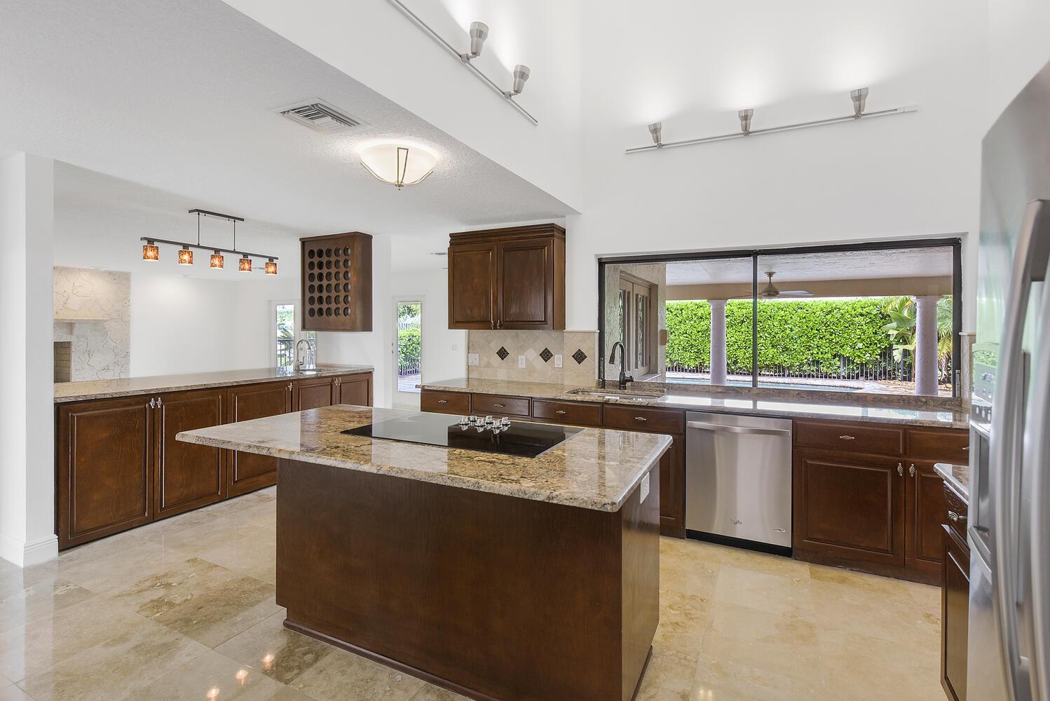 GREENVIEW COVE OF WELLING - Residential