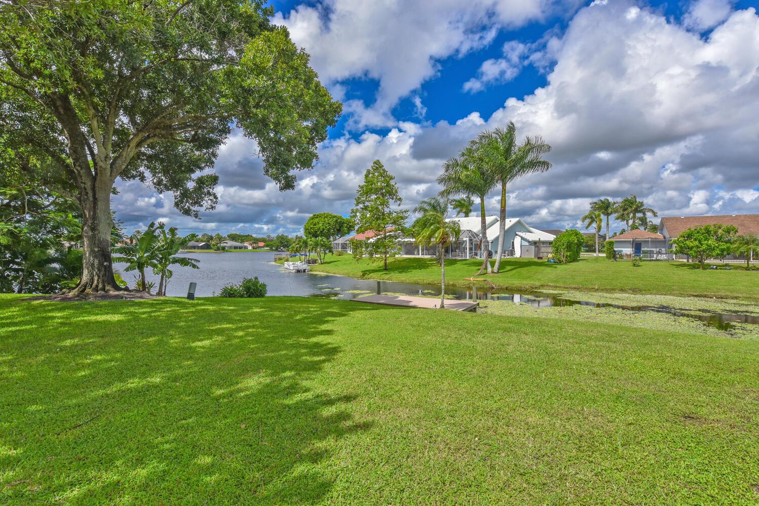 GREENVIEW COVE OF WELLING - Residential