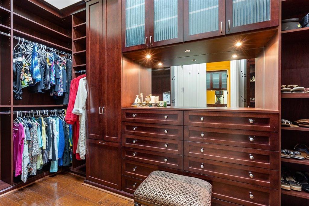 SANCTUARY BAY - Residential