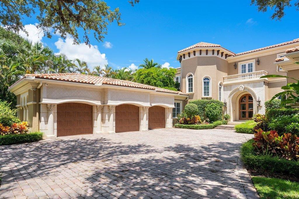 SANCTUARY BAY - Residential