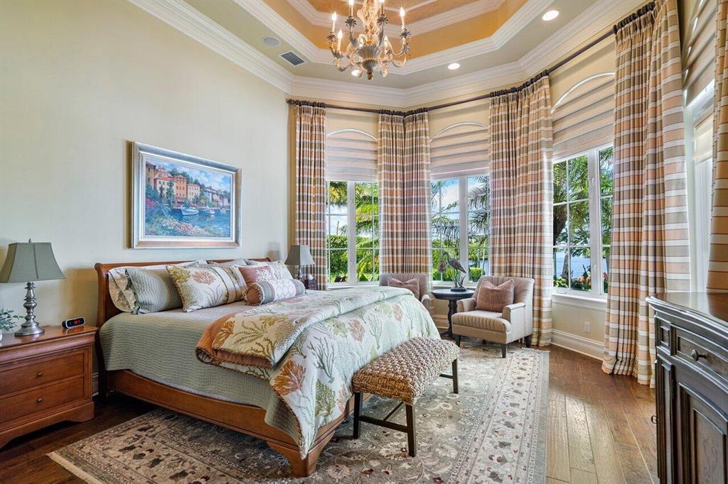 SANCTUARY BAY - Residential