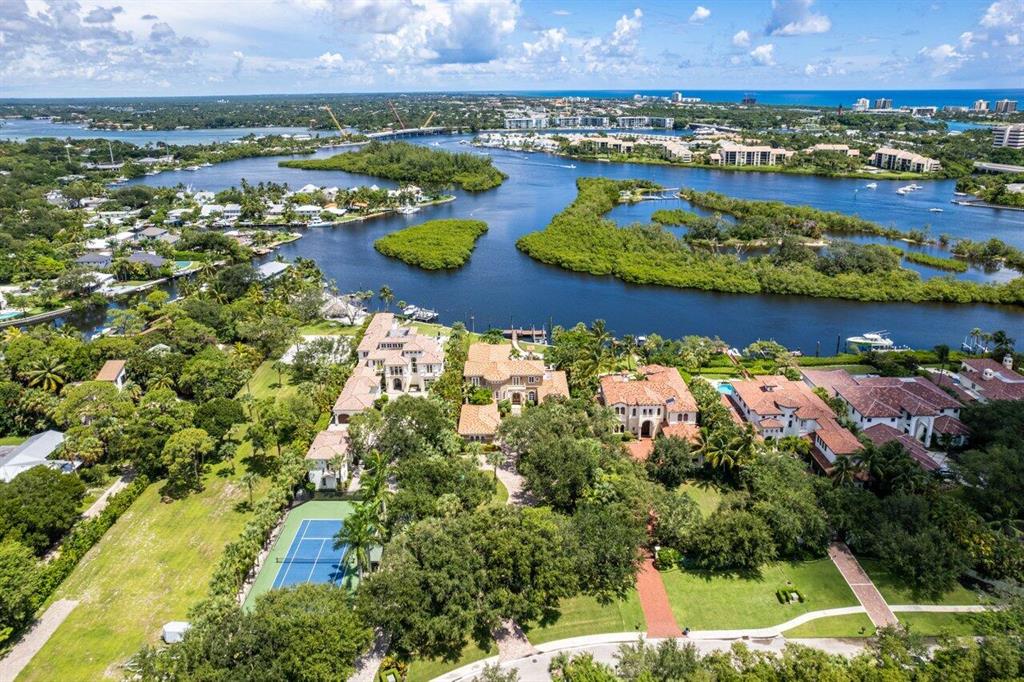 SANCTUARY BAY - Residential