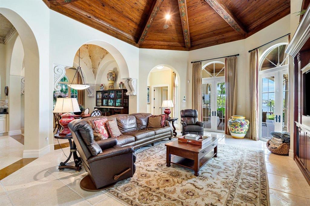 SANCTUARY BAY - Residential