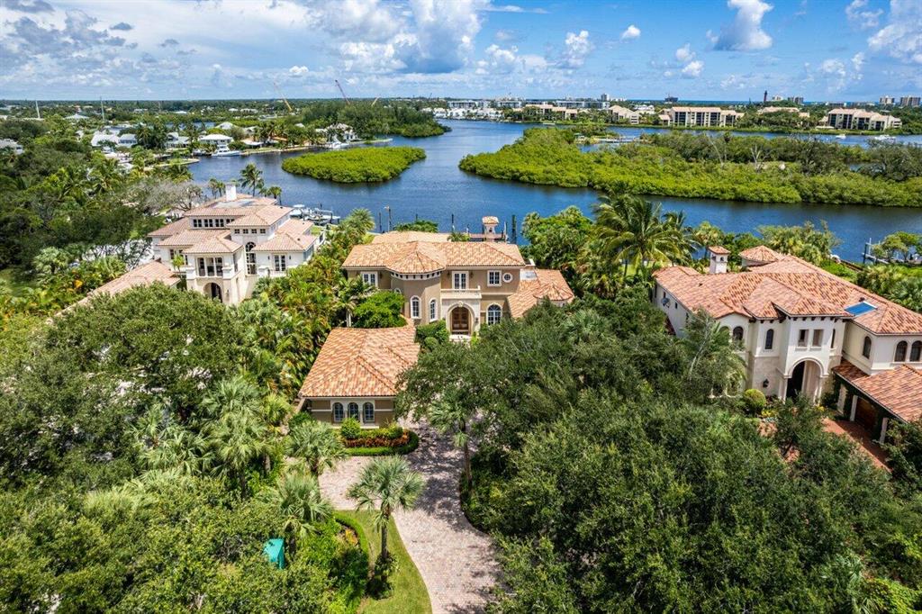 SANCTUARY BAY - Residential