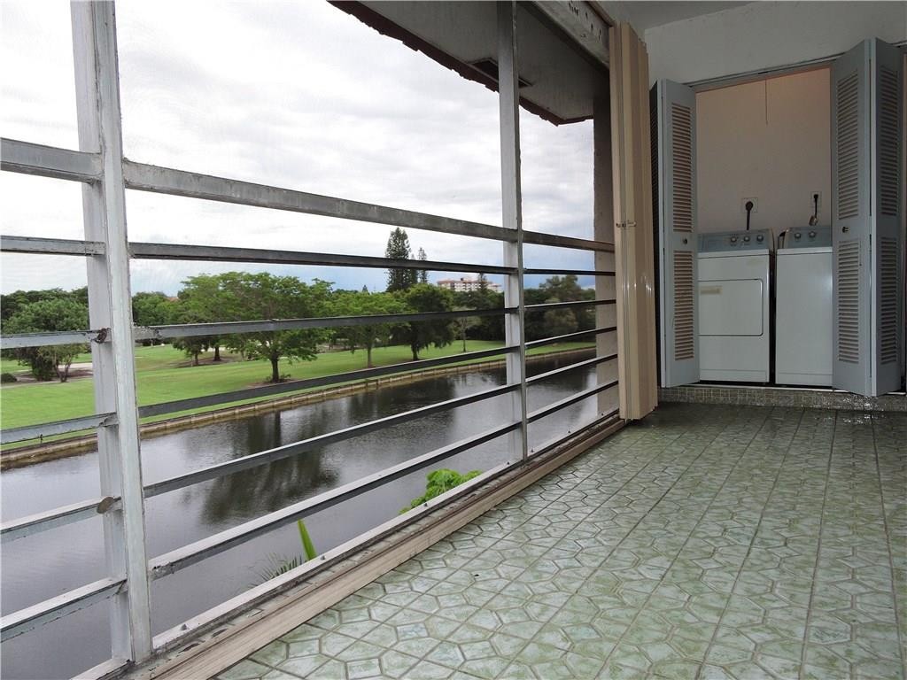 Las Vistas - Residential