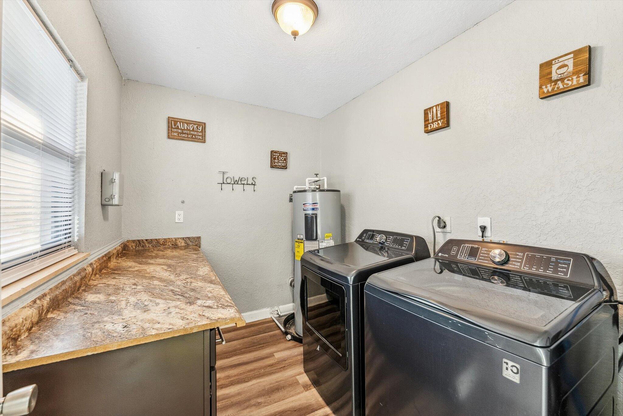 KELSEY CITY - Residential