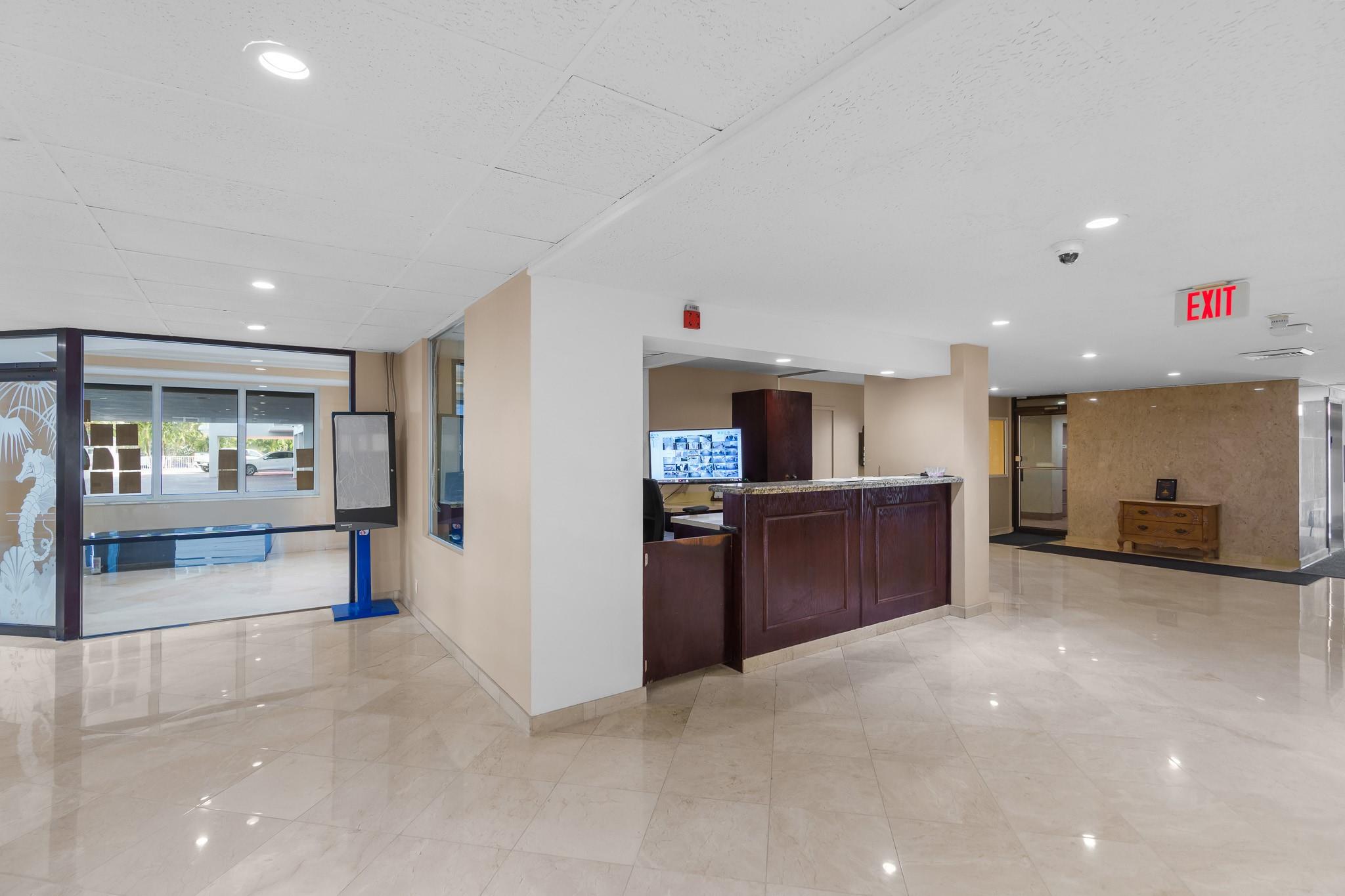 Sea Monarch - Residential